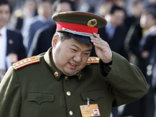 Мао Зэдуны ач хүү Хятадын хамгийн залуу генерал болов