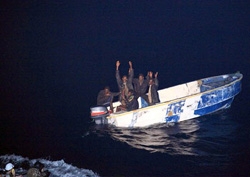 Сомалийн далайн дээрэмчид том алдаа хийв