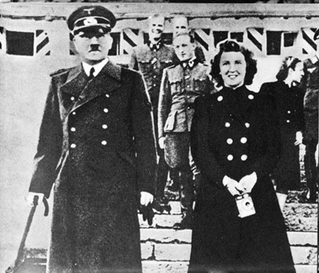 Адольф Гитлерийн амраг Эва Брауны сүүлчийн захидлуудыг дэлгэжээ